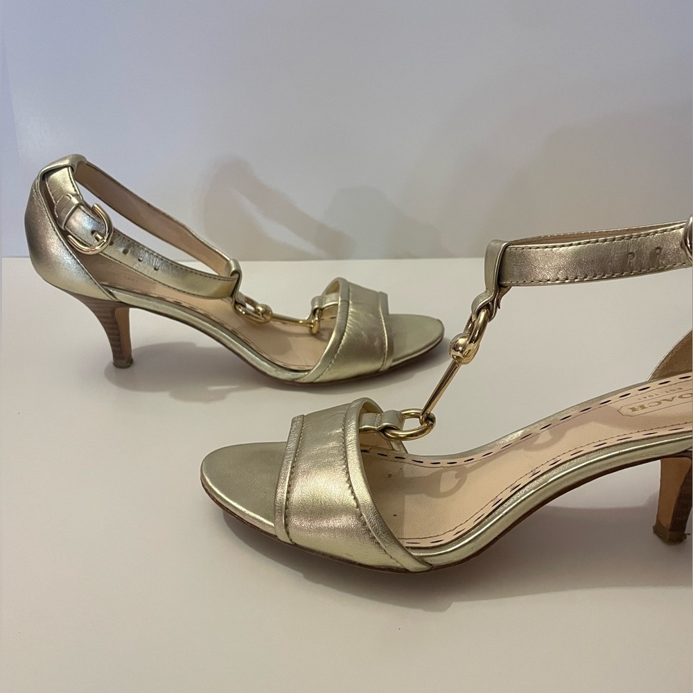Coach Sandals Womens Size 7.5 in Gold Color